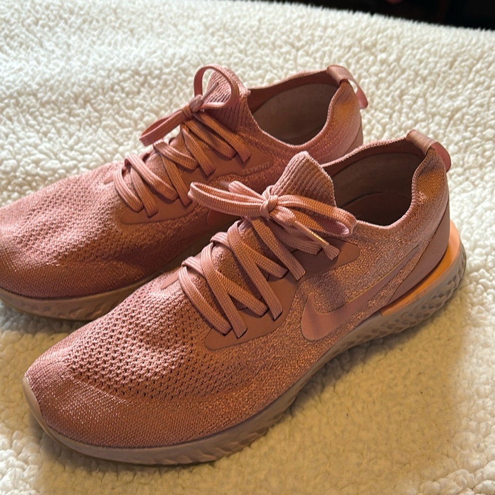 Nike womens sneakers size 10